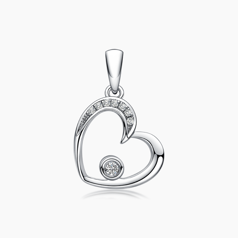 lazo diamond pendant